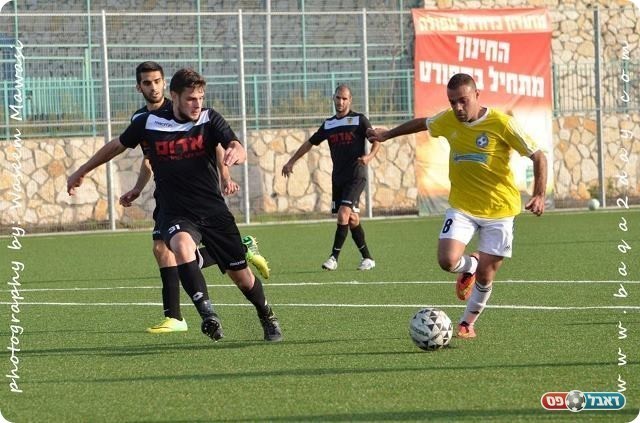 אנס אבו חוסיין עם הכדור, בן שטרית, גולדברג ונבון משקיפים (וואסים מואסי)